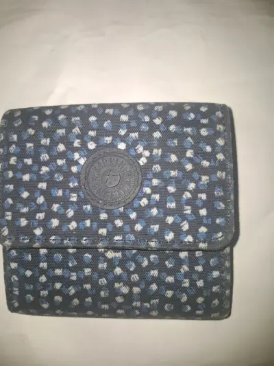 Billetera Kipling estampada azul y blanca - miniatura 1