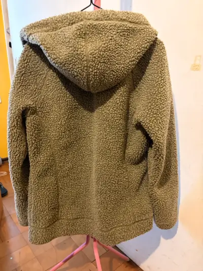Chaqueta de lana con capucha para mujer - miniatura 3