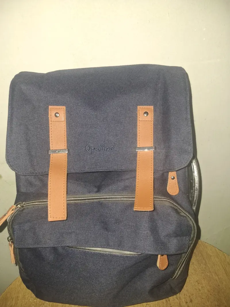 Mochila maternal Opaline azul con correas de cuero - 1