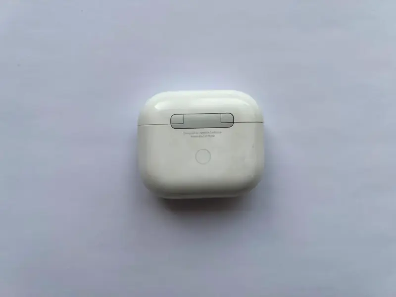 AirPods 3ª Generación Originales – Buen estado - 1