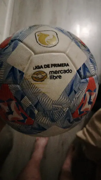 Balón de fútbol Molten Vantaggio tamaño 5 original - miniatura 2