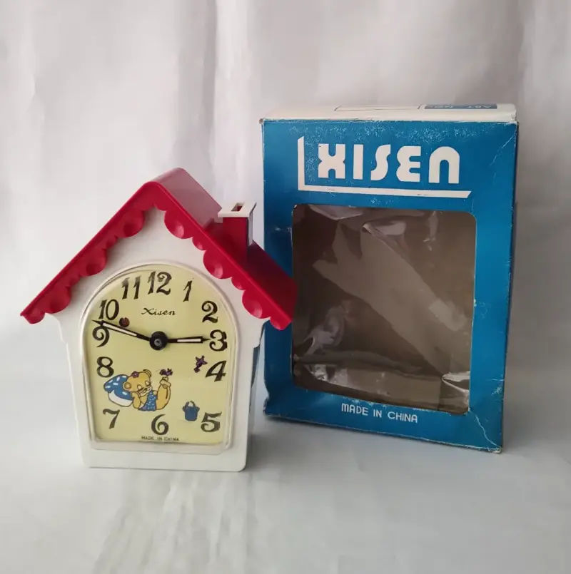 Reloj Despertador Vintage A Cuerda Funcionando - 1