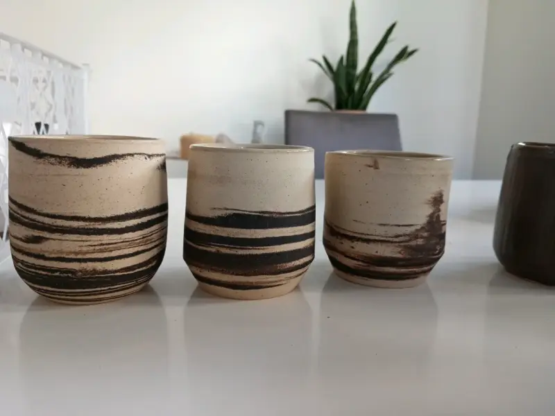 Set de 3 vasos de cerámica artesanal - 1