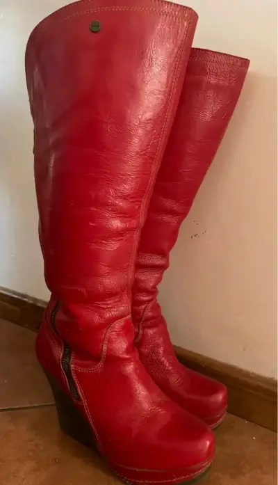 Botas largas de cuero rojas para mujer - miniatura 2