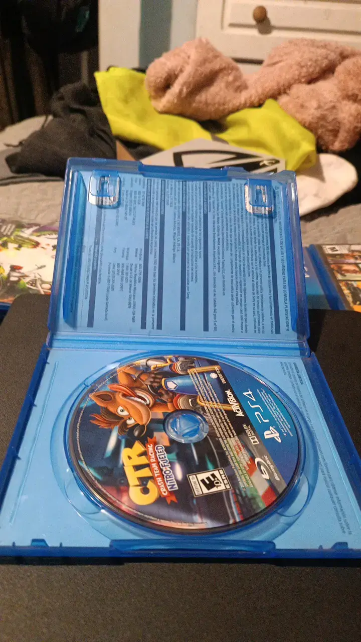Consola PS4 con juegos y control - 5