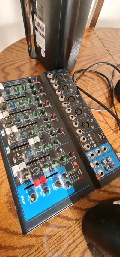 Consola 7 canales Fanton powuer ,blutooth - miniatura 1