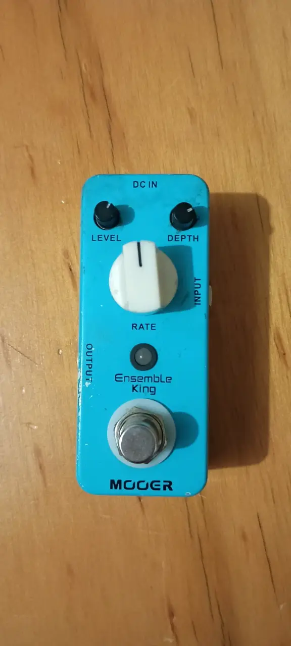 Pedal de efectos Mooer Ensemble King Chorus - 1