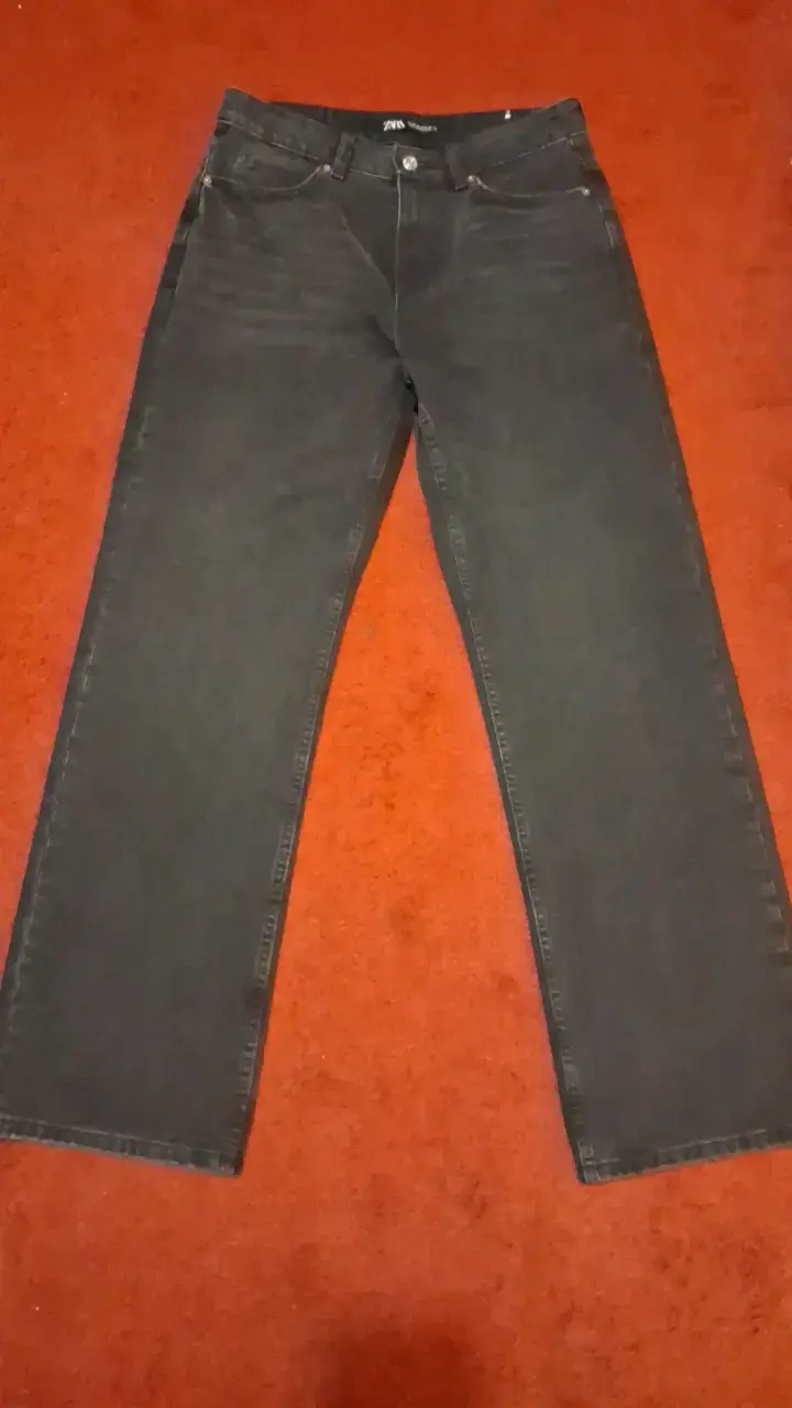 Jeans negros de Mujer Zara. Nuevo sin uso. - 1