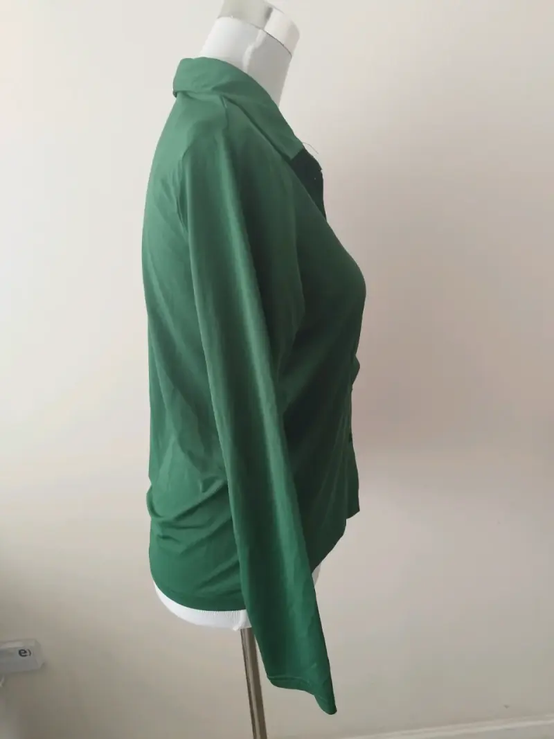 Blusa verde de manga larga para mujer - 4