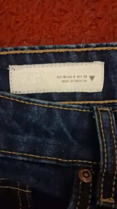 Jeans clásicos de mezclilla azul para Mujer Zara - miniatura 3