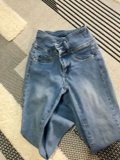 Jeans skinny mujer Mossimo talla 36 - miniatura 3