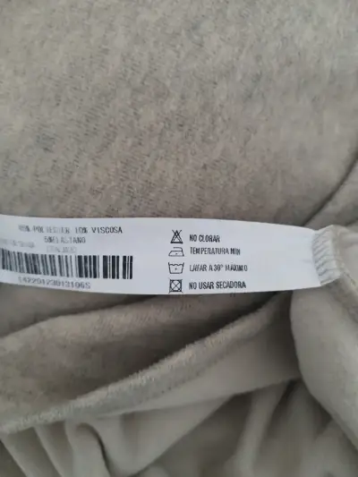 Chaqueta de felpa con capucha beige - miniatura 6