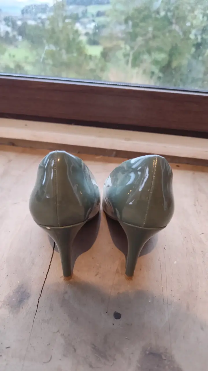 Zapatos de tacón alto bicolor elegantes - 3