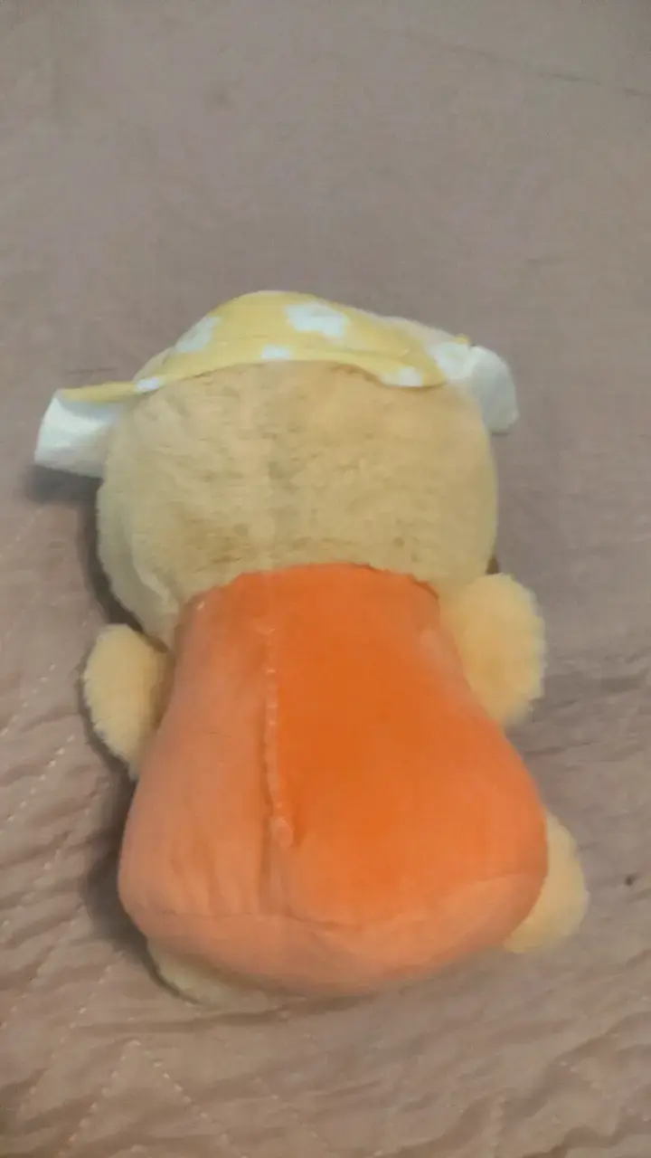 Peluche de oso con sombrero amarillo - 2