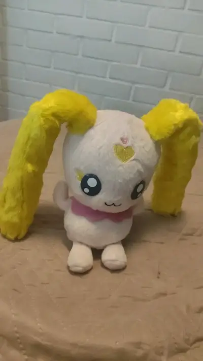 Peluche de personaje con orejas largas - miniatura 3