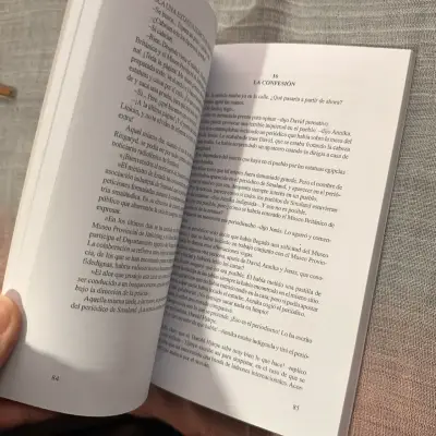 Libro 'Los escarabajos vuelan al atardecer' - miniatura 2