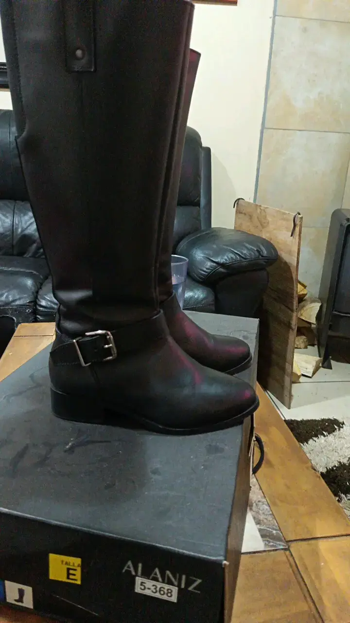 Botas de cuero negras para mujer - 4