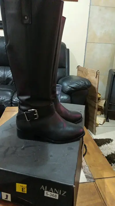 Botas de cuero negras para mujer - miniatura 4