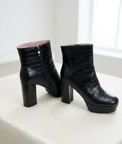 Botines de cuero negro con plataforma y textura - miniatura 3