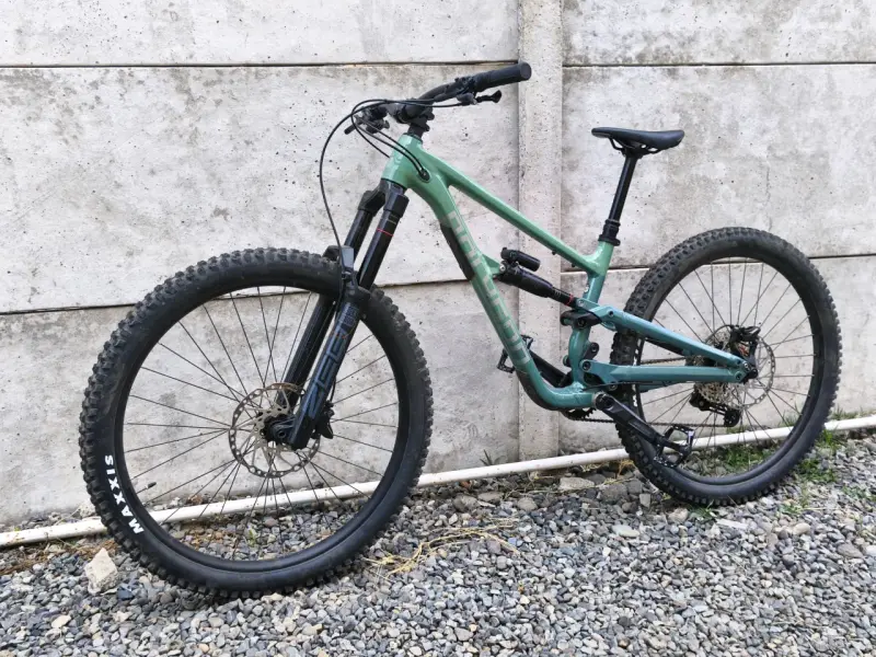 Bicicleta de enduro Polygon Colosus N7 - 2