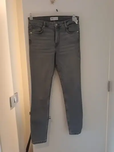 Jeans grises Zara para mujer - miniatura 1