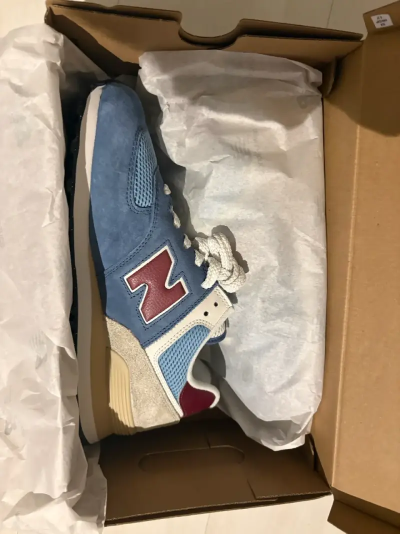 Zapatillas New Balance 574 azul y burdeos - 2