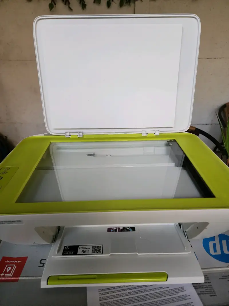 Impresora HP DeskJet Ink Advantage 2135 con cartuchos incluidos - 2