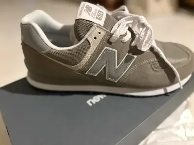 Zapatillas New Balance 574 Gris - miniatura 1