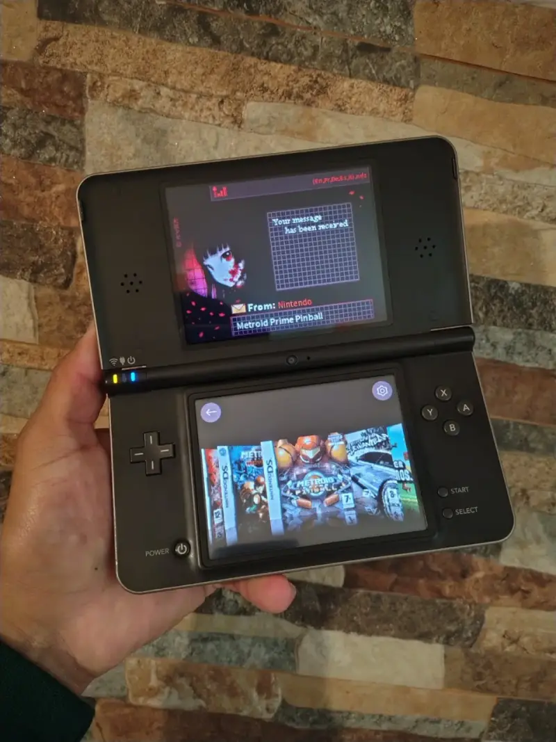 Consola portátil Nintendo DSI XL - 1