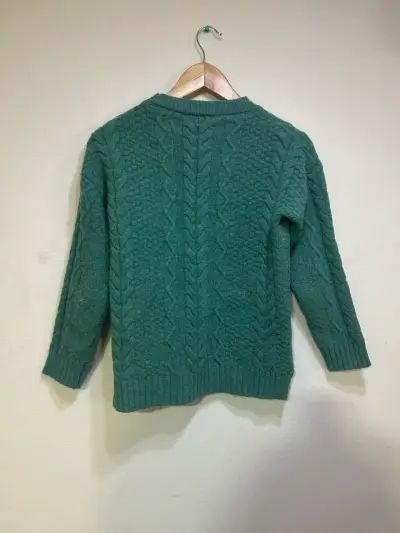 Suéter verde de lana tejido para hombre - miniatura 2