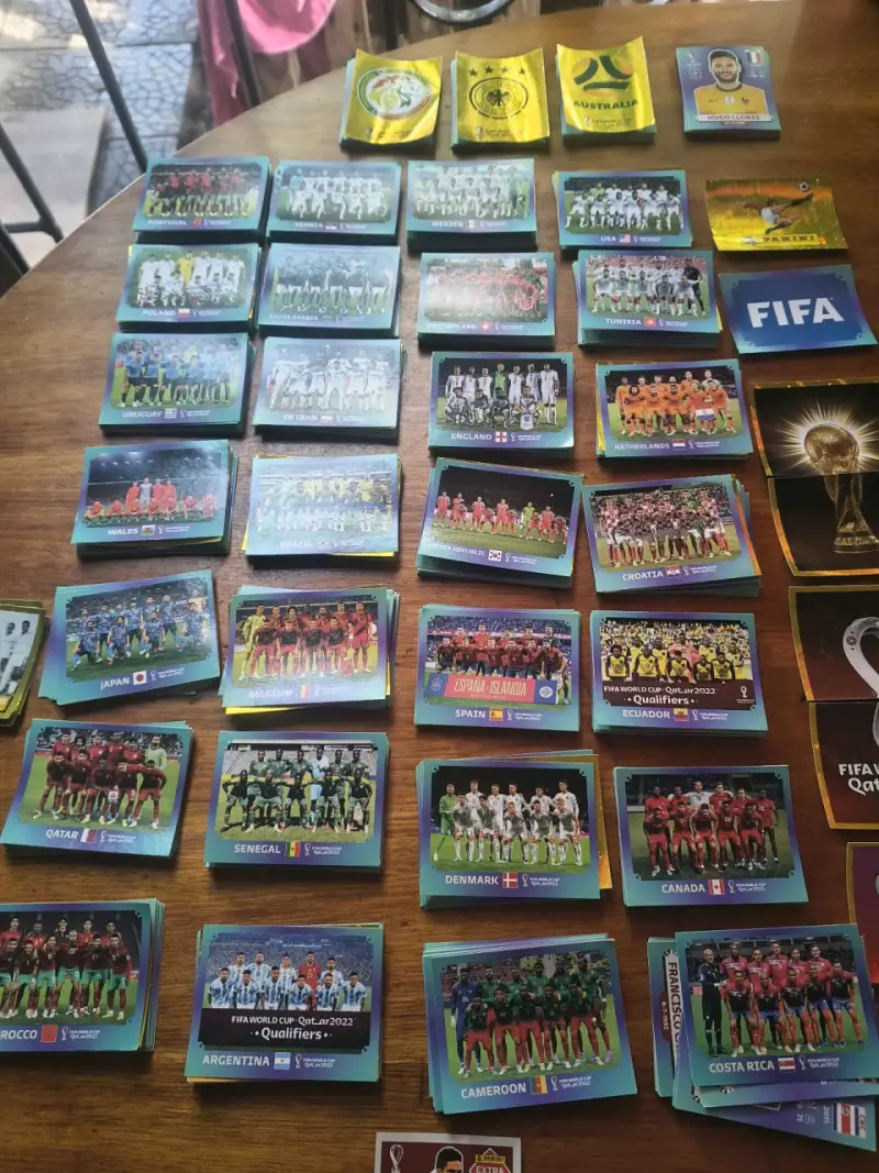 Colección de láminas del Mundial FIFA 2022 - 3