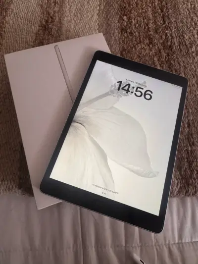 iPad 9 generación y caja original. - miniatura 3
