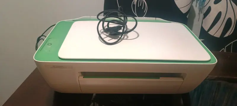 Impresora multifuncional HP DeskJet color verde - 2