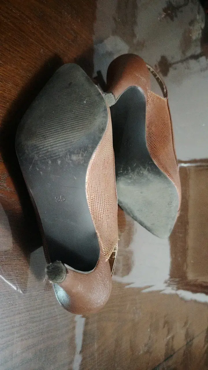 Zapatos de tacón alto marrones elegantes - 5