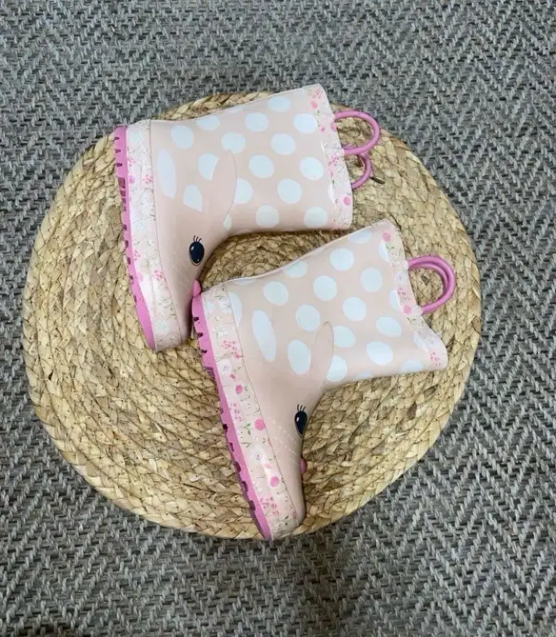 Botas de lluvia infantiles rosadas con diseño de conejito - 3
