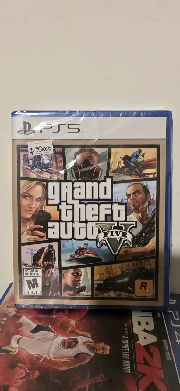 Juego PS5 Grand Theft Auto V nuevo