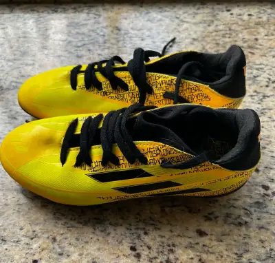 Zapatillas de fútbol Adidas Messi amarillas - miniatura 2
