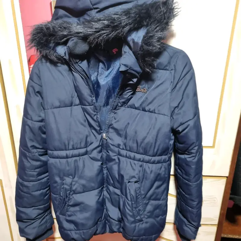 Chaqueta acolchada escolar para niña. - 1