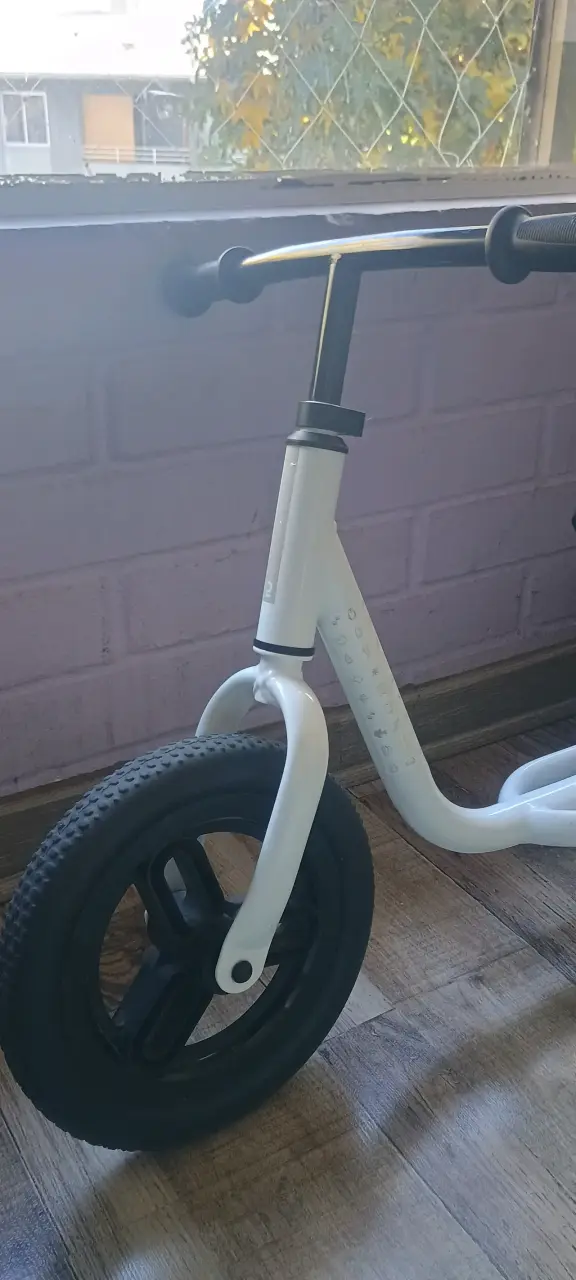 Bicicleta de equilibrio infantil blanca - 4