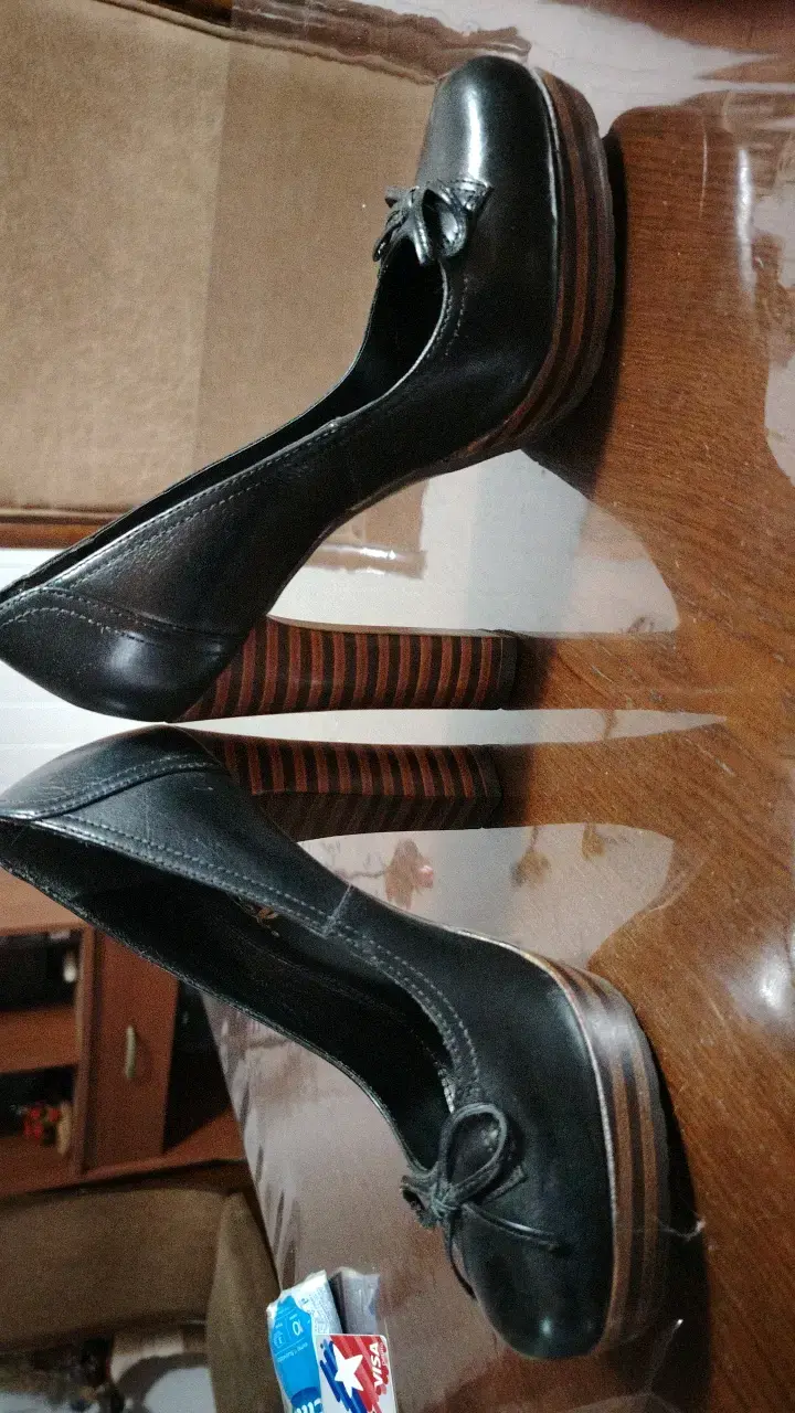 Zapatos de tacón negro con lazo Gacel - 2