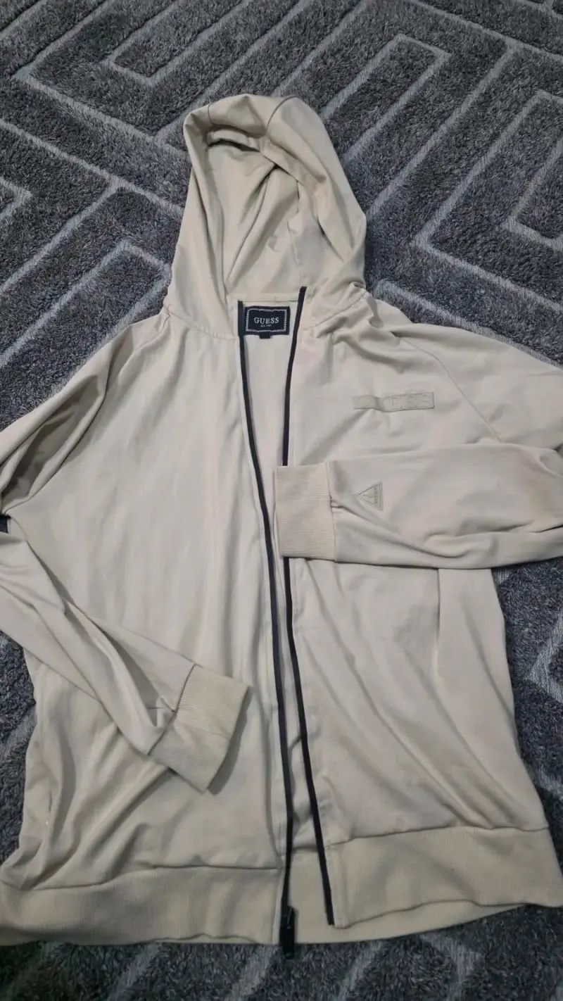 Polerón con capucha Guess beige unisex - 1