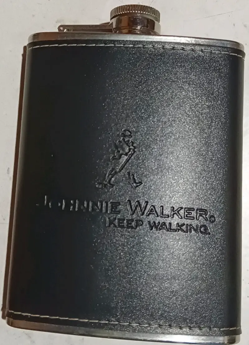 Petaca de acero inoxidable Johnnie Walker
