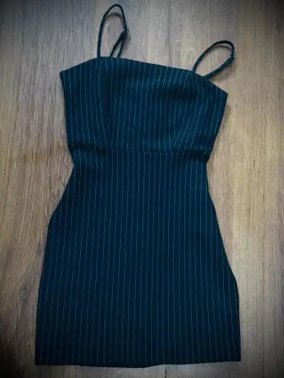Vestido Forever 21 talla S verde oscuro - miniatura 1