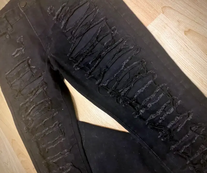 Jeans negros estilo flared marca nova - 2