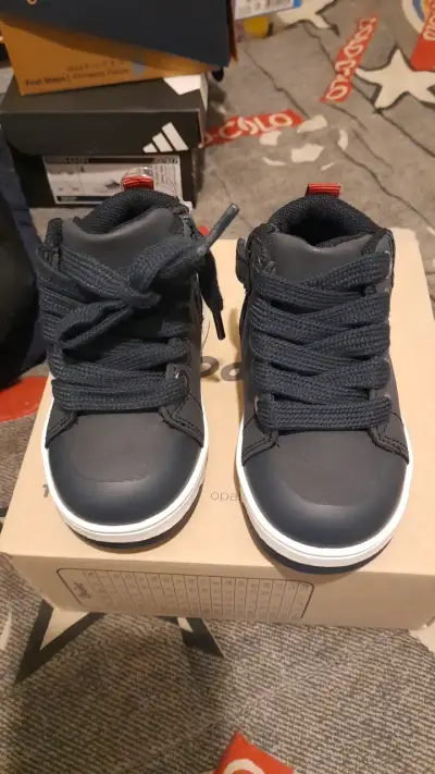 Zapatillas de bebé negras Opaline - miniatura 2