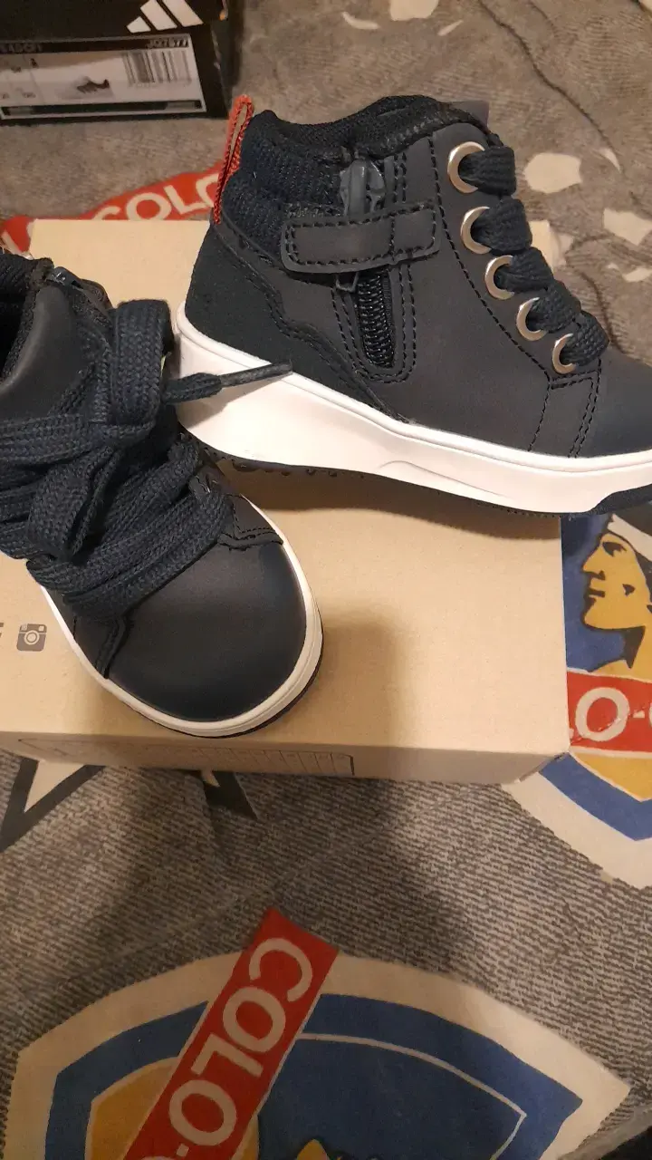 Zapatillas de bebé negras Opaline - 3
