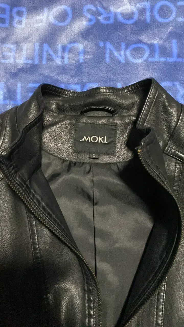 Chaqueta de cuero negra para mujer - 3