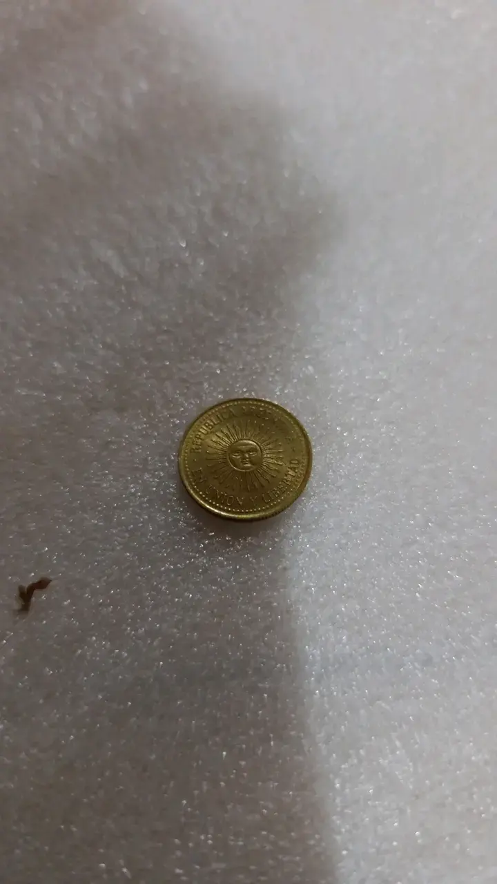 Moneda de 5 centavos argentinos de colección - 4