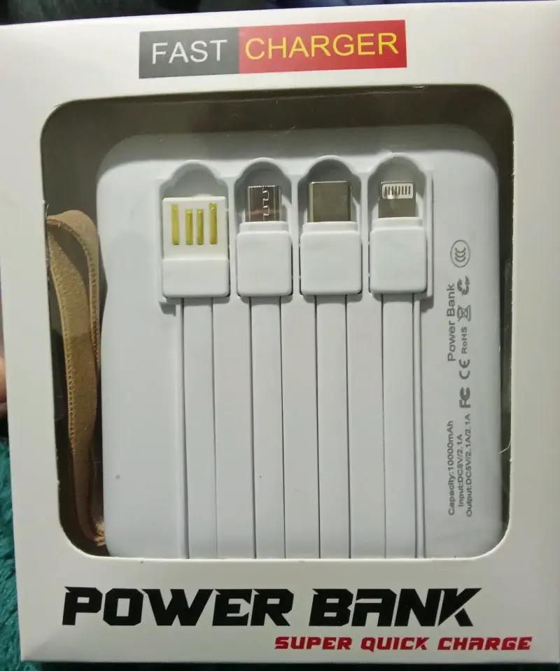 Cargador portátil con cables integrados y pantalla LED - 2