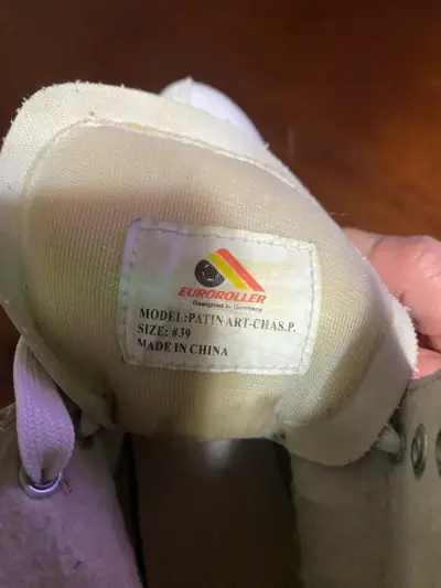 Patines de Cuatro Ruedas Blancos Euro Roller - miniatura 3